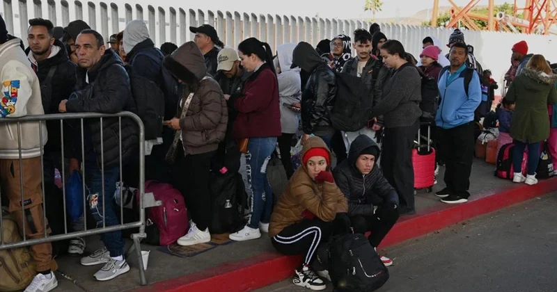 Трамп пообещал выдворить всех иностранцев, попавших в США ради убежища