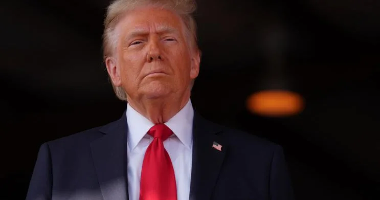 Трамп АҚШ қа үшінші әлем елдерінен миграцияны тоқтататынын мәлімдеді