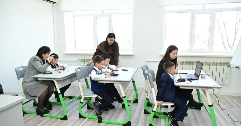 Первые обучающие приложения на казахском для особенных детей представили в Актобе
