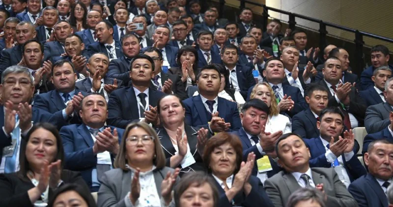 Қасым Жомарт Тоқаев: Амалы таусылған жұрт орталыққа, тіпті, Президент Әкімшілігіне шағымдануға мәжбүр