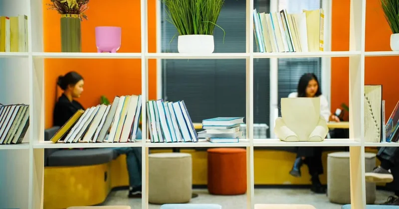 Более полумиллиона молодых людей посетили комьюнити центры Алматы