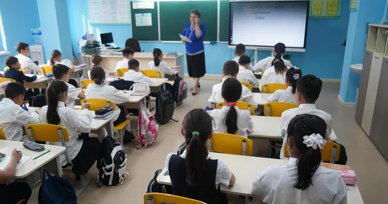 Глава Минпросвещения высказалась об объединении нескольких школьных предметов в один