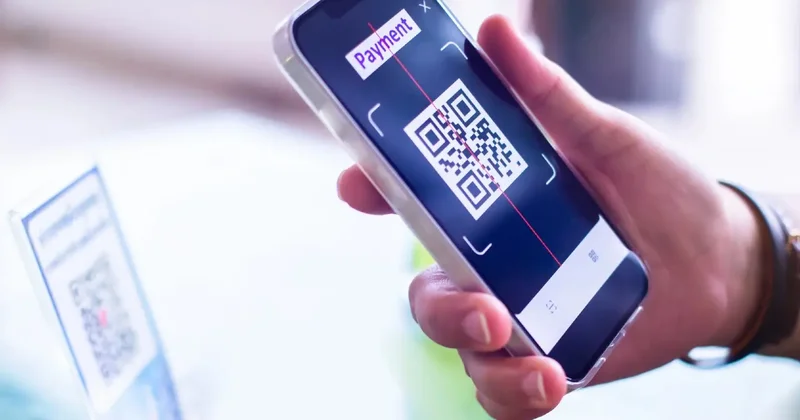 Сулейменов о сбоях при оплате единым QR: Банки не могут по одному щелчку заработать без задержек