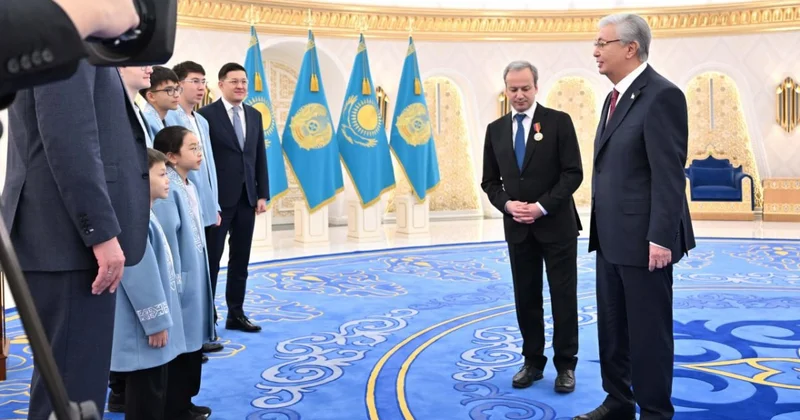 Юные чемпионы мира по шахматам встретились с президентом Казахстана