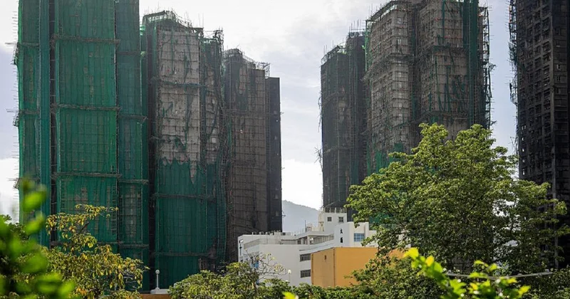 Унесший жизни более 90 человек пожар в Гонконге удалось потушить