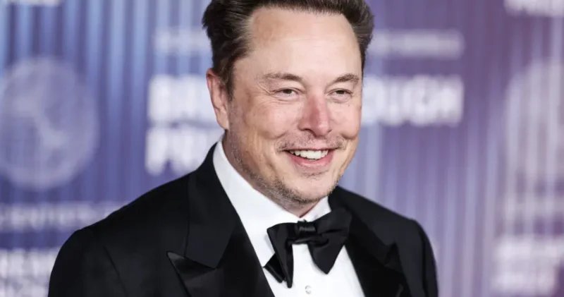 Илон Маск АҚШ демократиясына төнген қауіп туралы айтты