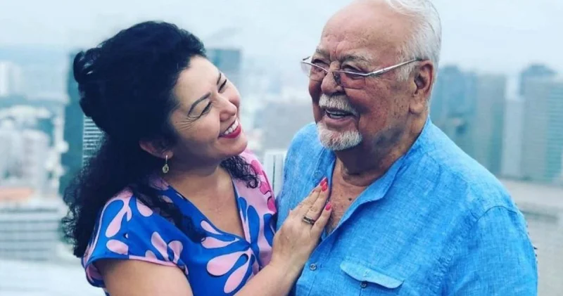 Үшінші рет түтін түтетуге тура келді... Онымен де тұзымыз жараса қоймады Асанәлі Әшімов