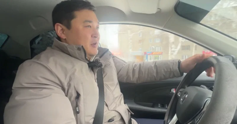 Такси тізгіндеген театр солисті