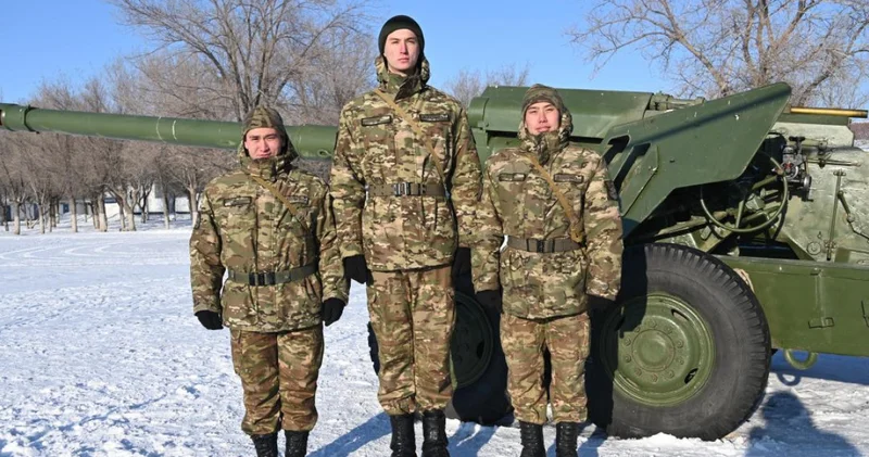 Бойы 2 метр 10 сантиметр : Абай гарнизонында ең бойшаң сарбаз әскери қызметін өтеп жүр