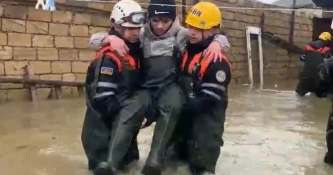 Әзербайжанда су тасқыны: 118 адам, оның ішінде 25 бала эвакуацияланды