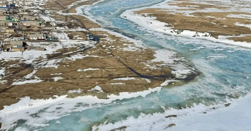 Паводки в Казахстане: на 70 80 см в сутки поднимается вода в реках СКО