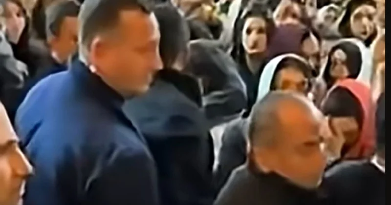 Инцидент с участием Пашиняна произошел в церкви в Ереване: задержали двух человек (видео)