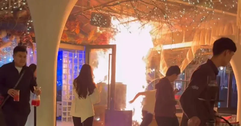 Праздничные свечи едва не сожгли элитный ресторан в Алматы на глазах у гостей