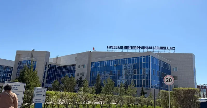 Жители Астаны потребовали от строительной компании NAK остановить стройку ЖК у больницы