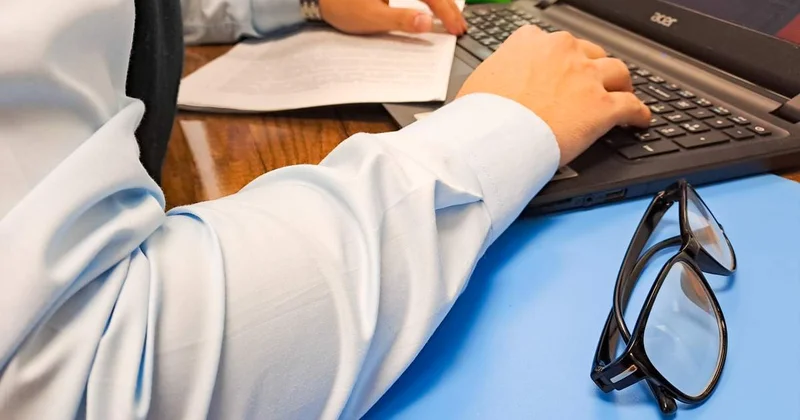 Тегін еңбек: СҚО да мемқызметшілердің еңбек құқығы бұзылып келген