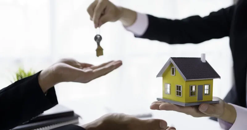 Выдавали хибару, меняли на благоустроенную и продавали квартирную аферу раскрыли в Актобе