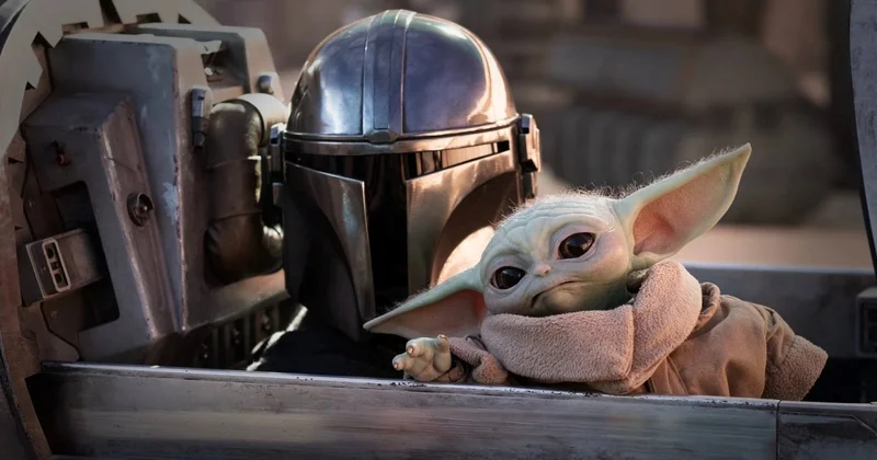 Главные кинопремьеры майского проката: Мандалорец и Грогу на большом экране, второй Мортал Комбат и новый фильм Гая Ричи