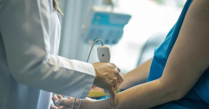 Алматыдағы медициналық мекеме науқастардың денсаулығына қауіп төндіретін құрылғыларды пайдаланған