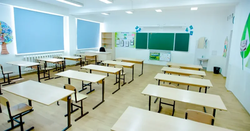 Казахский язык начнут преподавать российским школьникам в Омске и Оренбургской области