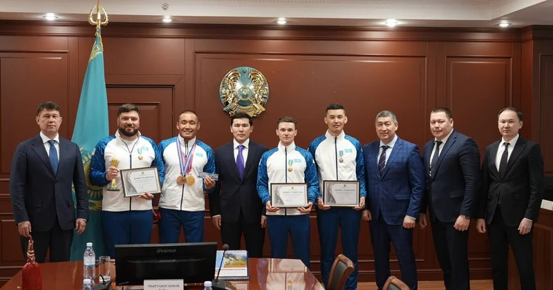 Қысқы Паралимпиада жүлдегерлері мен бапкерлеріне 388 миллион теңгеден астам сыйақы төленді