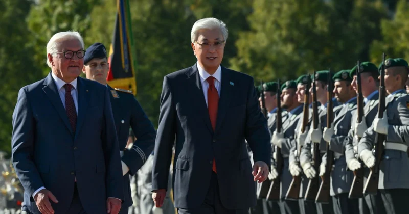 Берлинде Қазақстан Президенті Қасым Жомарт Тоқаевты қарсы алу рәсімі өтті