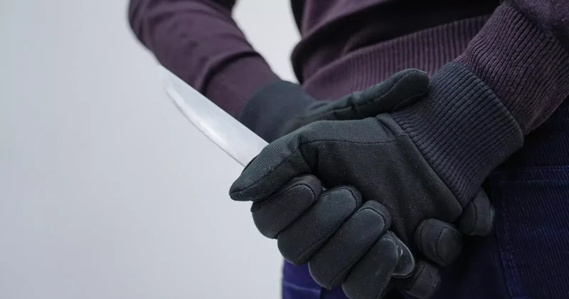 Шалқарда оқушы қатарласын пышақтап тастады