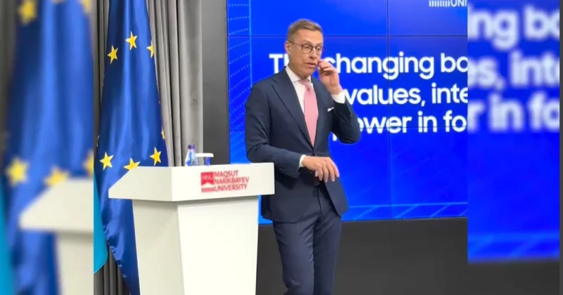 Финляндия Президенті студенттерге дәріс өткізді