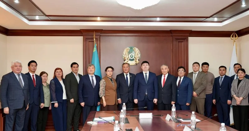 Энергетика министрлігі мен кәсіподақтар мұнайшыларды қолдайтын жаңа шараларды қарастырды