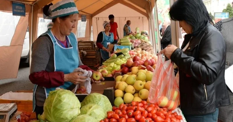 Алматыда азық түлік бағасын тұрақтандыру жөнінде ірі сауда желілерімен меморандумға қол қойылды