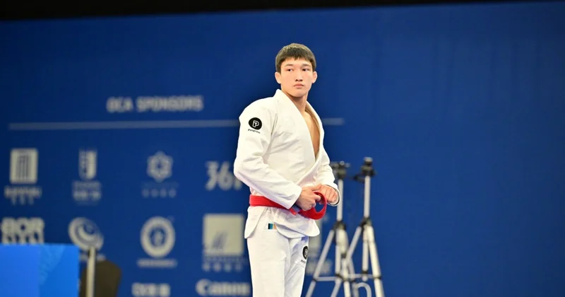 Абдулла Батырбек Азия ойындарында джиу джитсудан қарсылас шақ келтірмеді