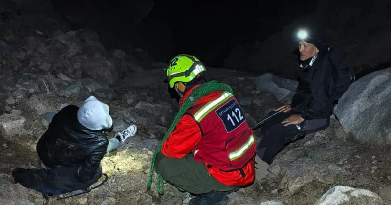 Түні бойы іздеді: Шымбұлақта туристер жоғалып кетті