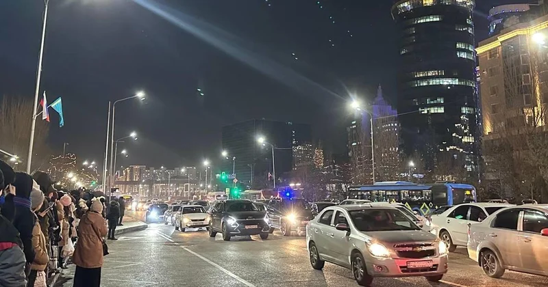 График в Астане изменен пробок меньше не стало: аким попросил дать время на решение вопроса