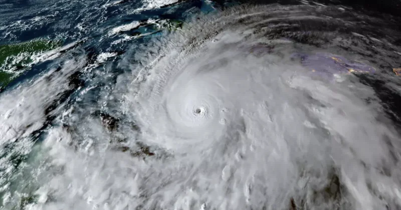 Ураган Мелисса уничтожил инфраструктуру Ямайки (ВИДЕО)