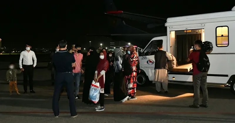 Қазақстанда 15 мыңға жуық шетелдік еңбек етеді: олар кімдер және қайда жұмыс істейді