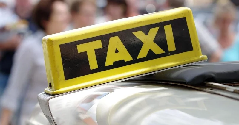 Такси сбило ребенка на зебре в Актобе: девочка в реанимации (видео)