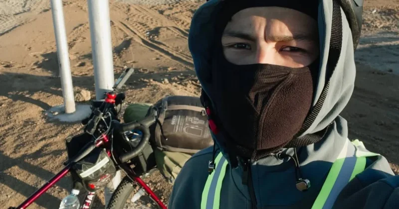 18 летний казахстанец отправился в Мекку на велосипеде