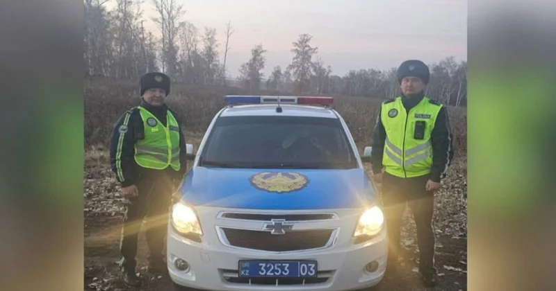 Полицейлер Бурабайда үш адамды құтқарды