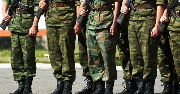 Ресей енді азаматтарды жыл бойы әскерге шақырады