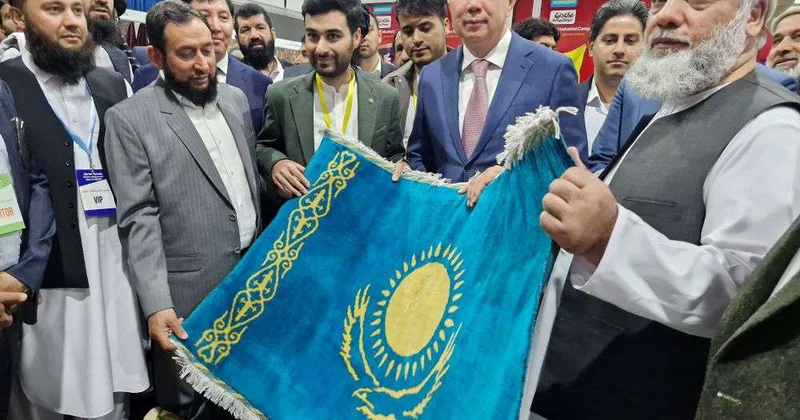 Укрепляя экономические связи