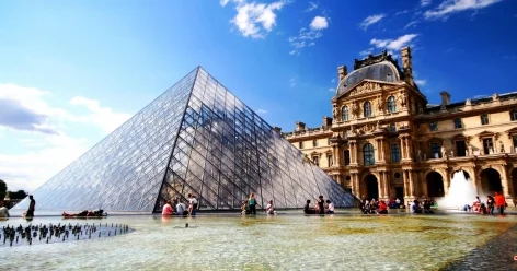 О волне музейных ограблений заявила полиция Франции