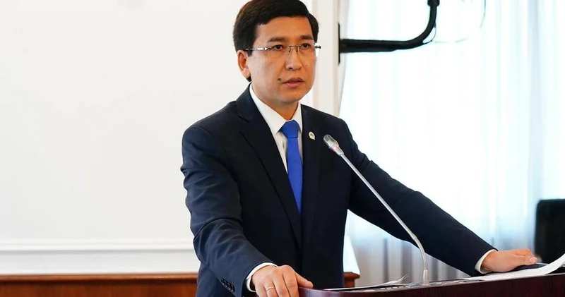 Өте маңызды! Асхат Аймағамбетов барша мұғалімнің бас қайғысына айналған мәселені ашып айтты