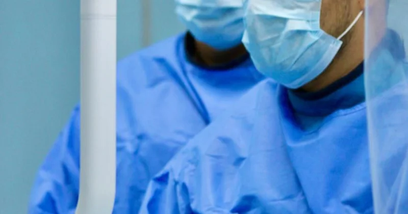 Алматы дәрігерлері комада жатқан науқасқа үш операцияны қатарынан жасады