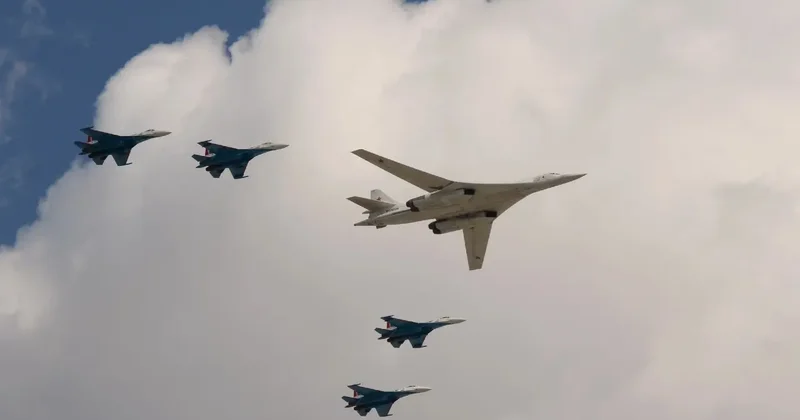 Китай начал боевые учения вокруг Тайваня с применением оружия