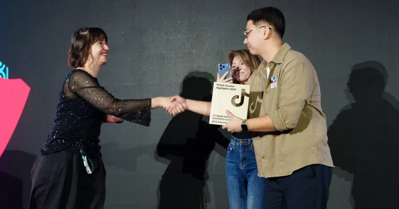 Как креаторы TikTok исследуют культурные коды страны