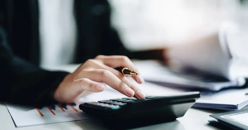 "Налоговая амнистия": кому из казахстанцев спишут штрафы и пени