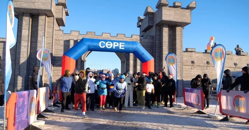 92 летняя жительница Астаны приняла участие в новогоднем забеге в свой день рождения