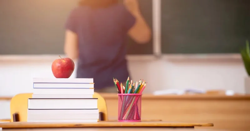 Минпросвет признал неэффективность обязательных авторских программ при аттестации педагогов Казахстана