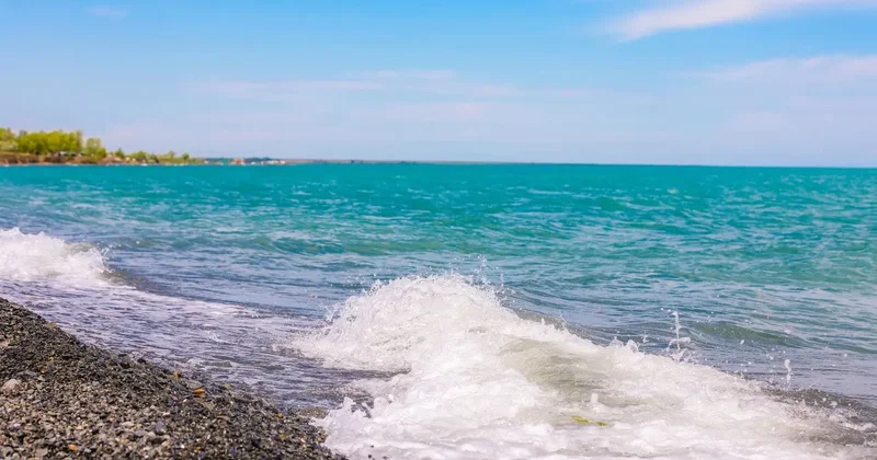 "Следующим летом вопрос инфраструктуры на 100% не решим". Минтуризма о развитии казахстанских курортов