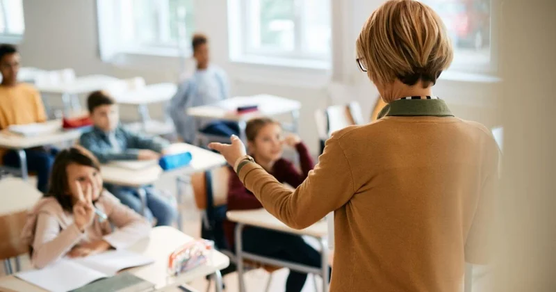 Учительницу в Актобе осудили за мошенничество при продаже баллов ЕНТ