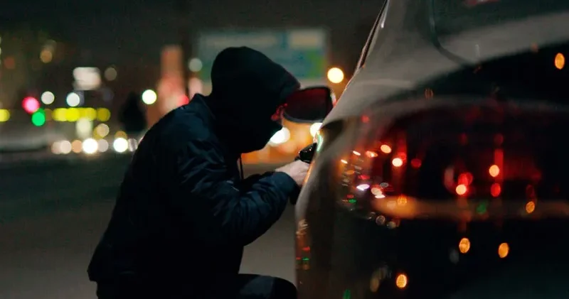 Қарағандыда көлікті айдап әкеткен күдікті алғашқы қиылыста ұсталды